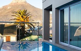 Villa On Slopes Of Geneva Drive